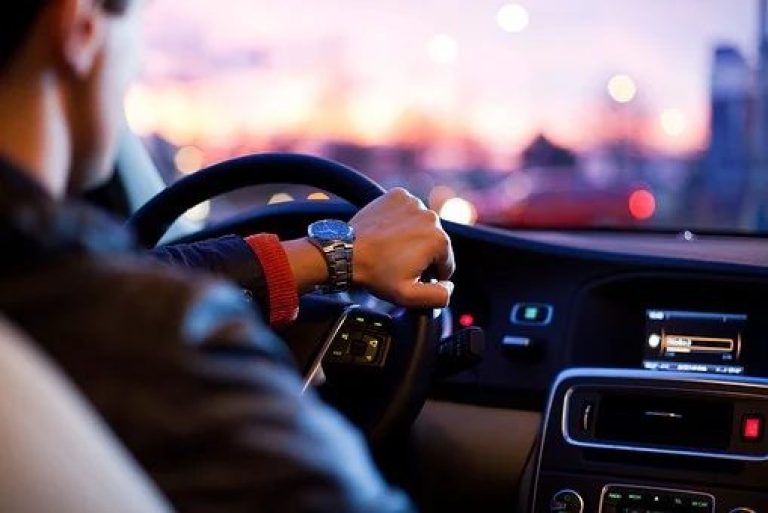 choisir la location voiture avec chauffeur en entreprise ?