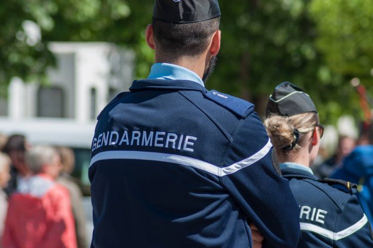 Equipement de la gendarmerie