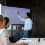 Réunion de direction et powerpoint