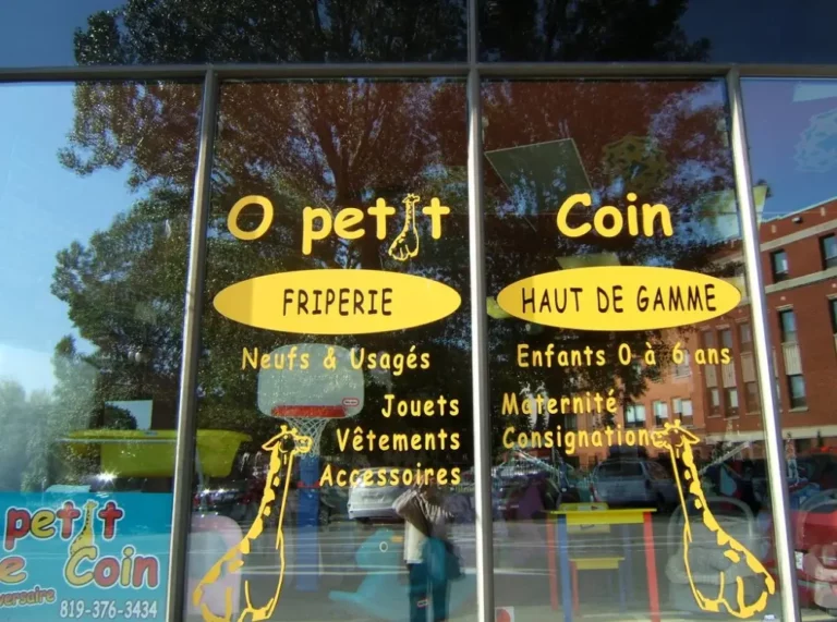 Stickers personnalisés pour vitrine